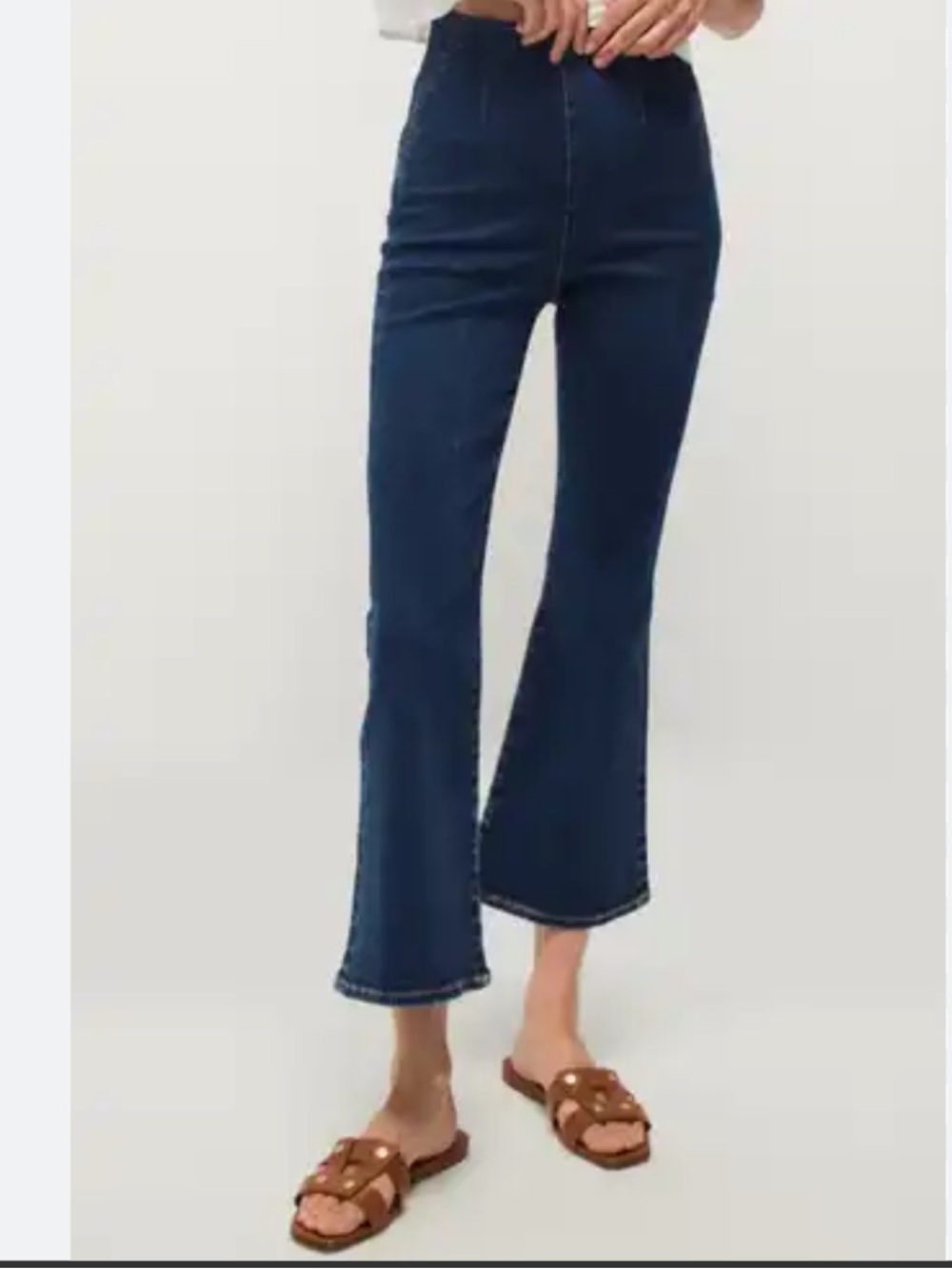 Veronica Beard, Carson Off-Duty, Dark Navy Flare Jeans, Size Medium (231)
